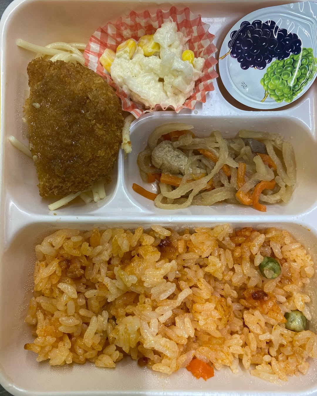 白ゆり幼稚園の給食のイメージ画像