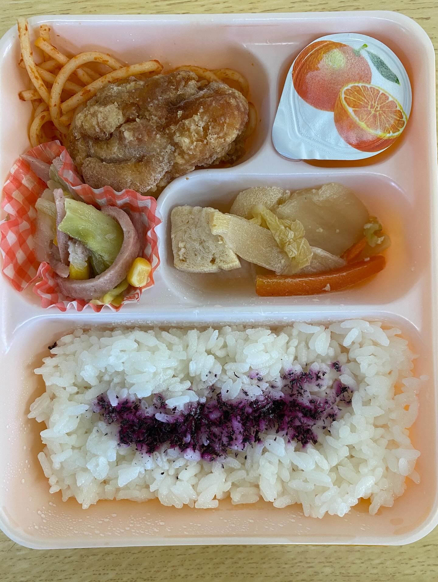 白ゆり幼稚園の給食のイメージ画像